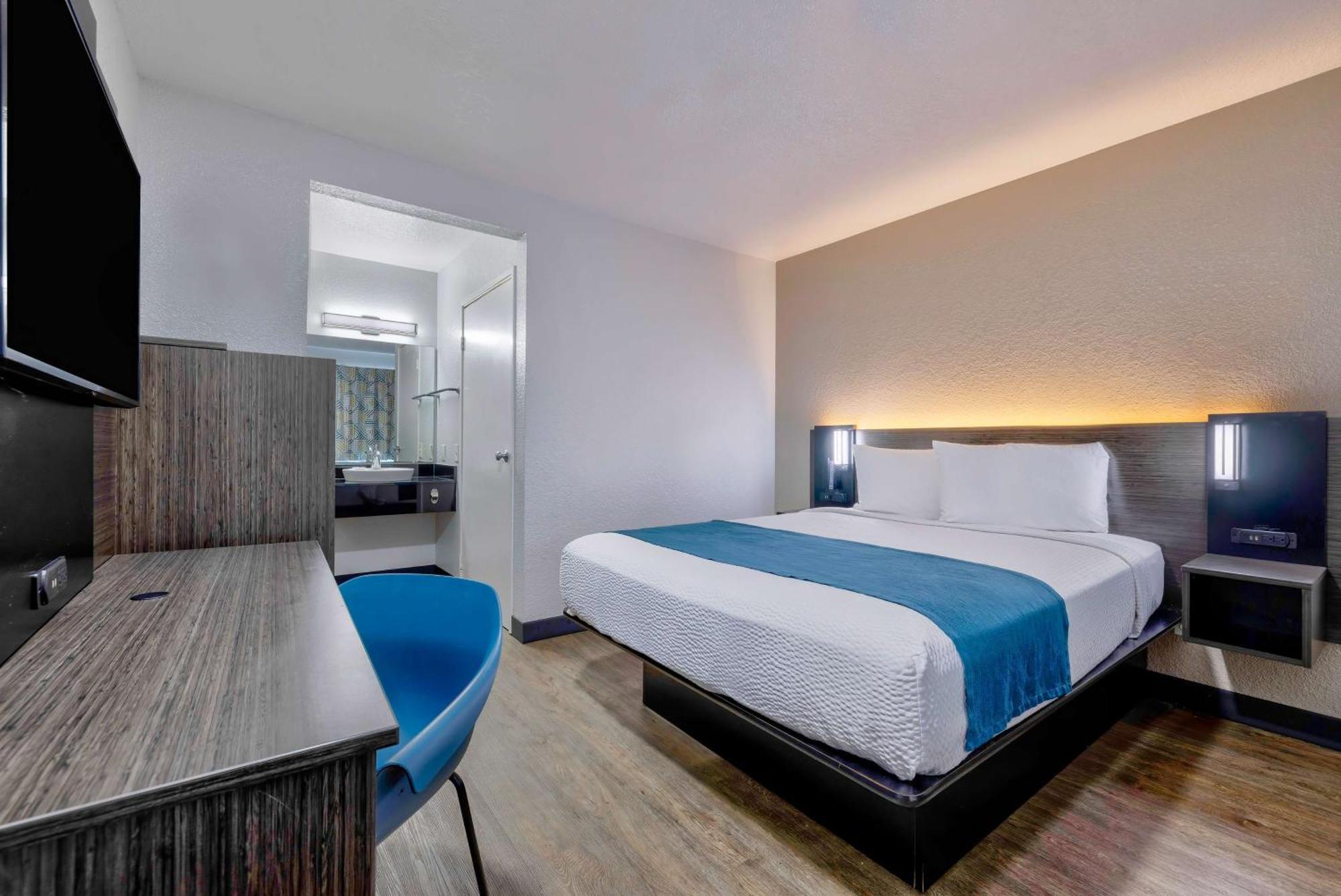 Motel 6-Anaheim, Ca - Fullerton East Экстерьер фото