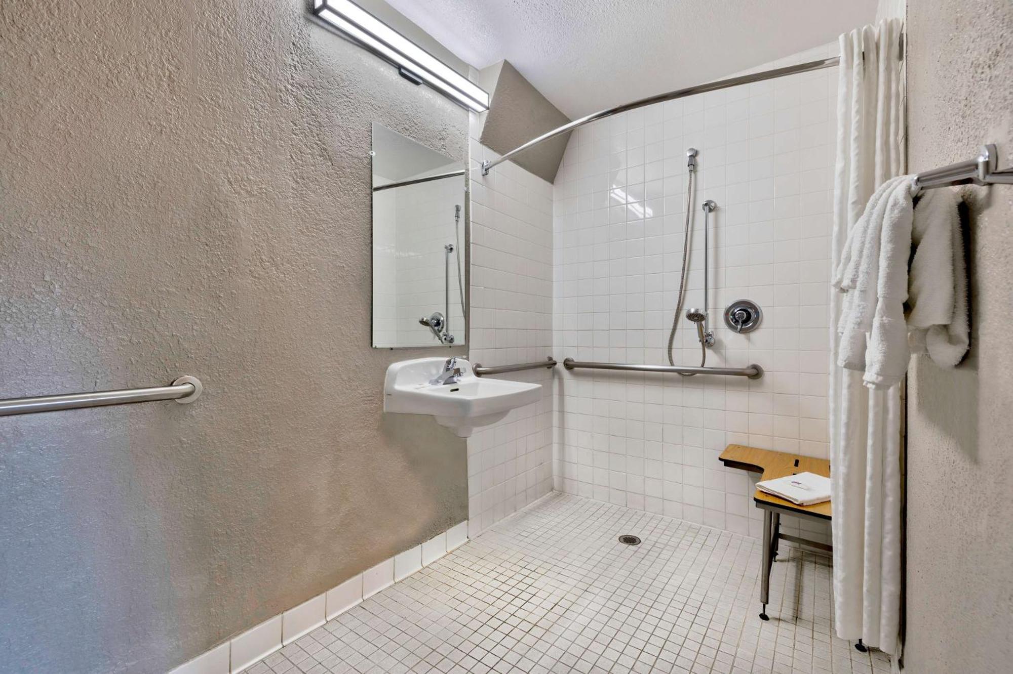 Motel 6-Anaheim, Ca - Fullerton East Экстерьер фото