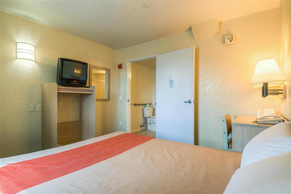 Motel 6-Anaheim, Ca - Fullerton East Номер фото